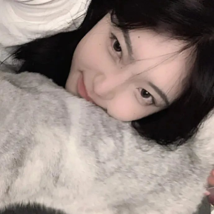 索女·丧尸·机关枪